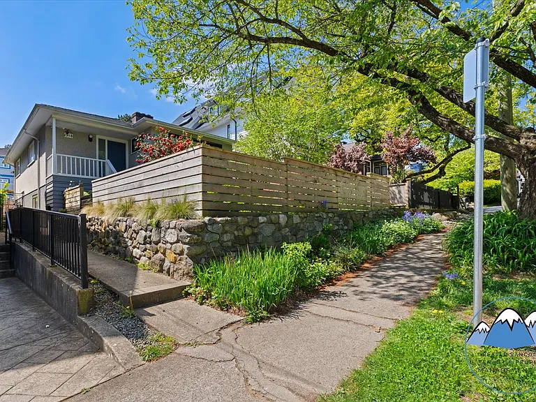 1918 E 19th Ave — Photo 13