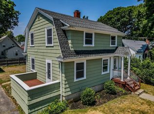 952 Ray St, Fall River, MA 02720