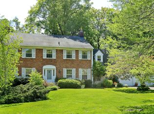134 Hillair Cir, White Plains, NY 10605