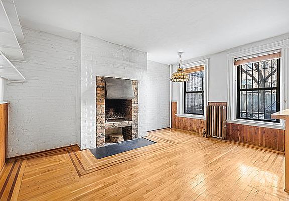 4th image of 751 Carroll St #1