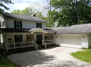 11631 Beachside Rd, Chardon, OH 44024