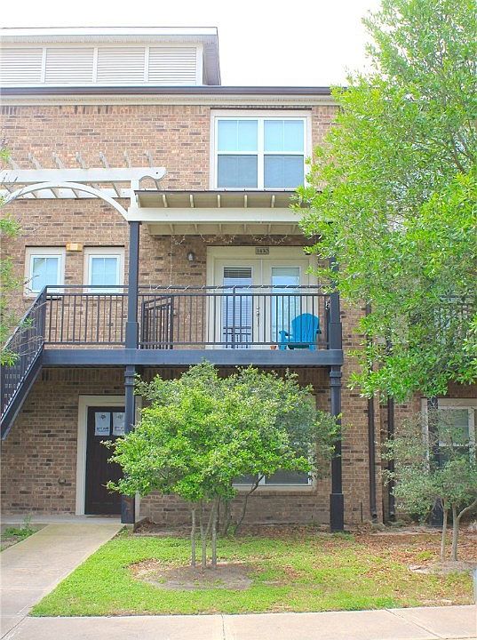 1st image of 1725 Harvey Mitchell Unit 1430