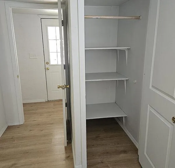 N1721 Greenville Dr — Photo 15