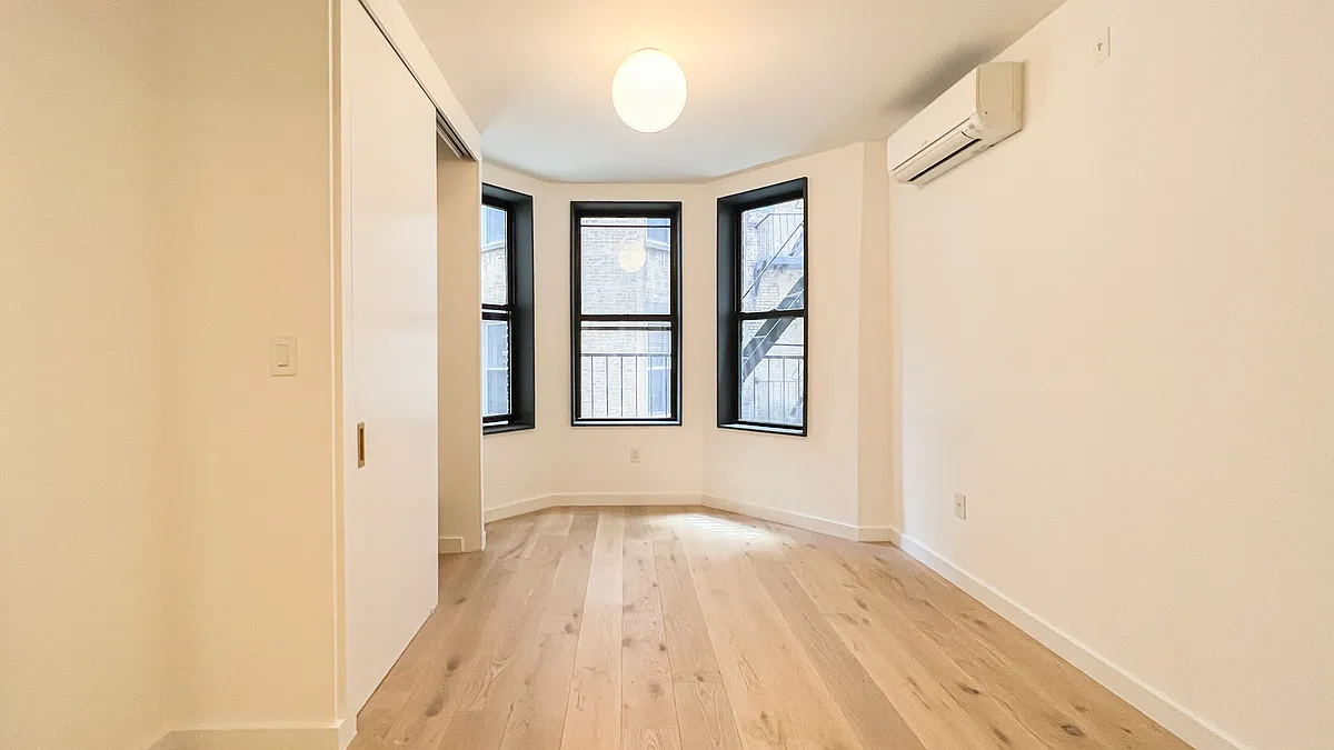 Building Photo - 93 Hicks St #1D