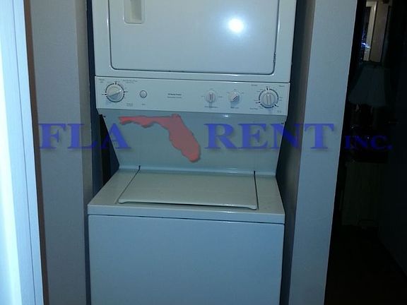4th image of 3684 Southpointe Dr
