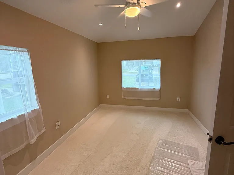 238 N Main St — Photo 10