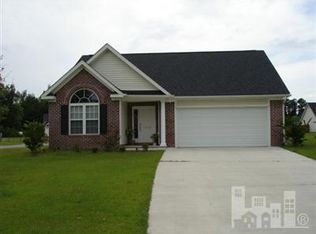1023 Ballybunion Ct, Burgaw, NC 28425