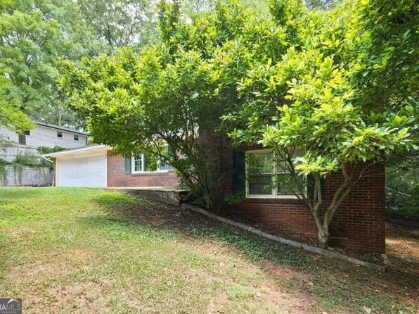 36 Hillside Dr SE, Cartersville, GA 30120