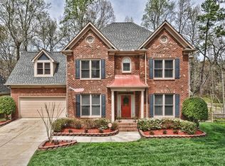5805 Graburns Ford Dr, Charlotte, NC 28269