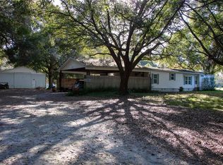 12580 SE Sunset Harbor Rd, Weirsdale, FL 32195