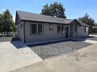 4215 N Locust Rd #A, Spokane, WA 99206