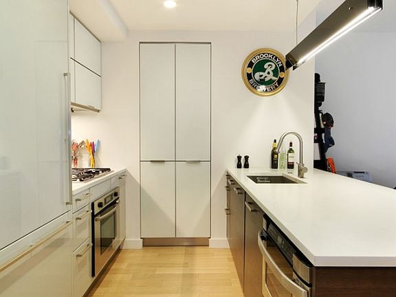 4th image of 34 N 7th St #4DD