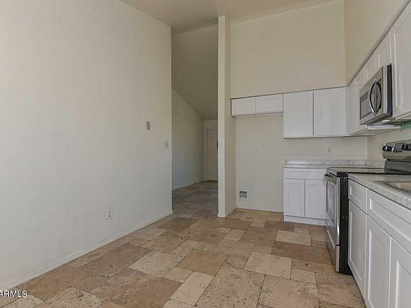 5th image of 6760 W SOLANO Drive N