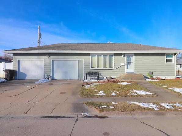 1674 41st Ave, Columbus, NE 68601