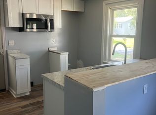 201 Holly St, New Bern, NC 28560