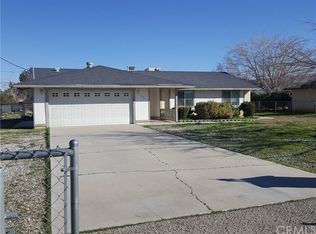 11401 Otowi Rd, Apple Valley, CA 92308