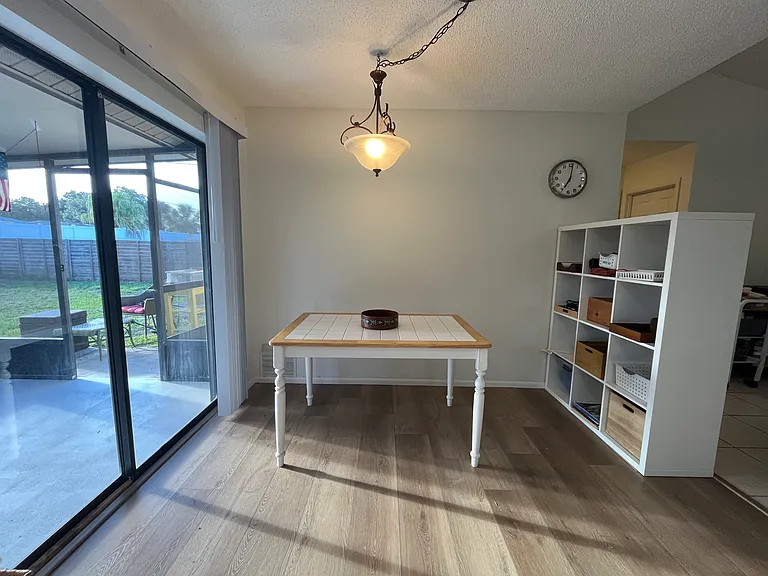 742 Trotter Ave — Photo 8