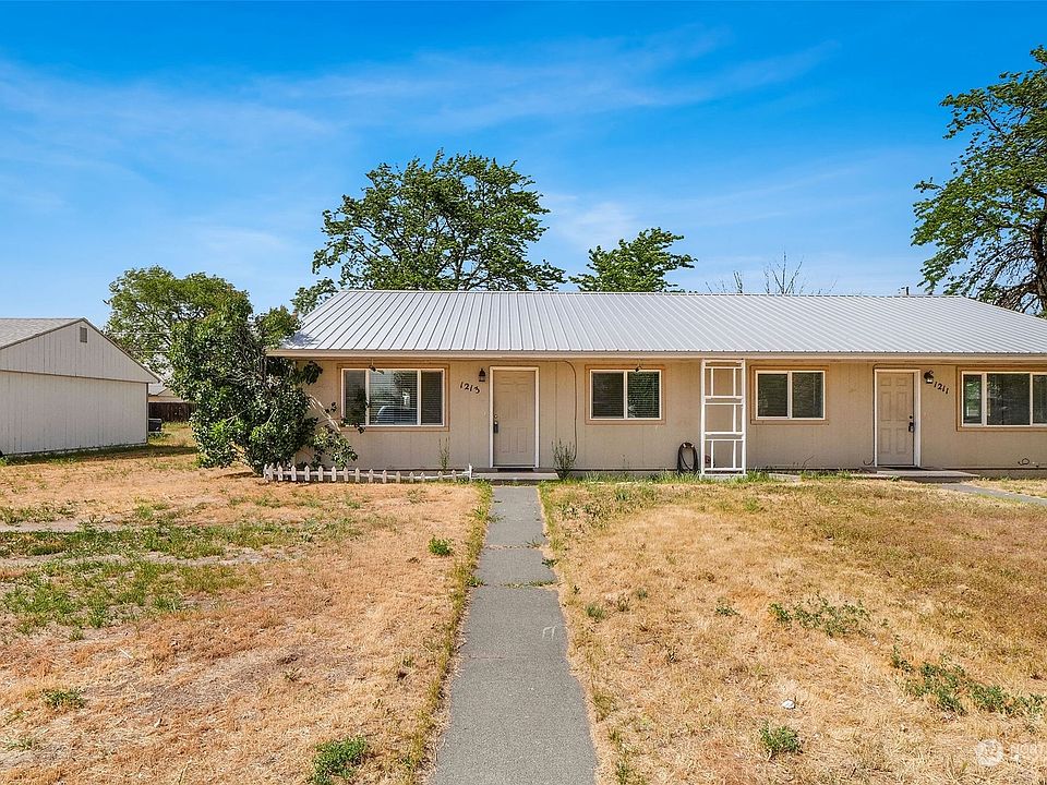 1st image of 1211 1213 Vandenberg Avenue