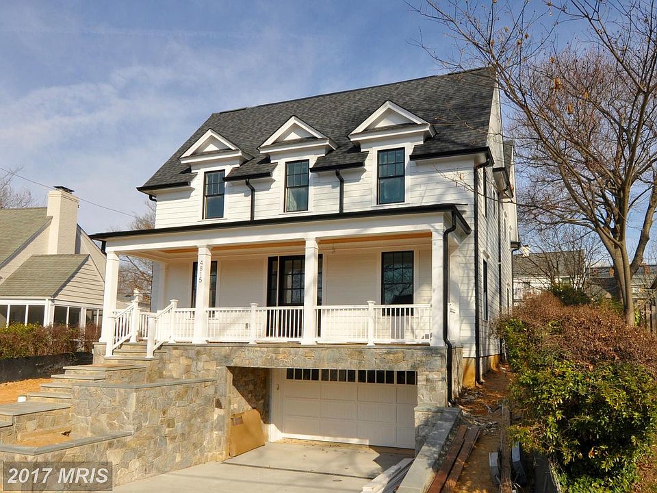 1st image of 4815 Wellington Dr