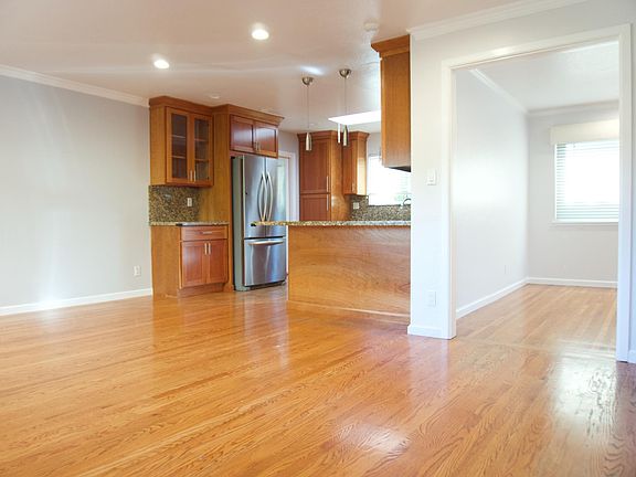 5th image of 3511 Yuba Ave