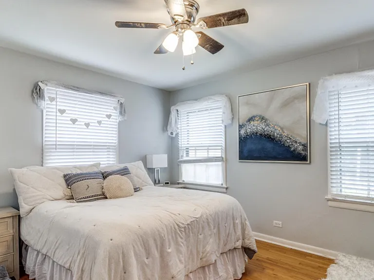 2916 Raleigh St — Photo 8