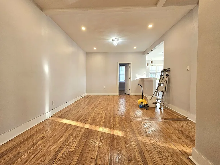 17 Dewitt Rd #112 — Photo 1