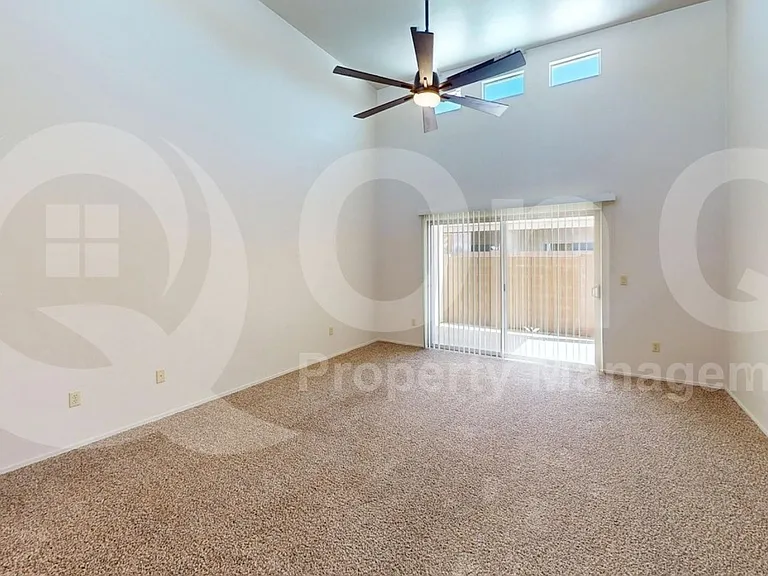 8142 N Peppersauce Dr — Photo 8