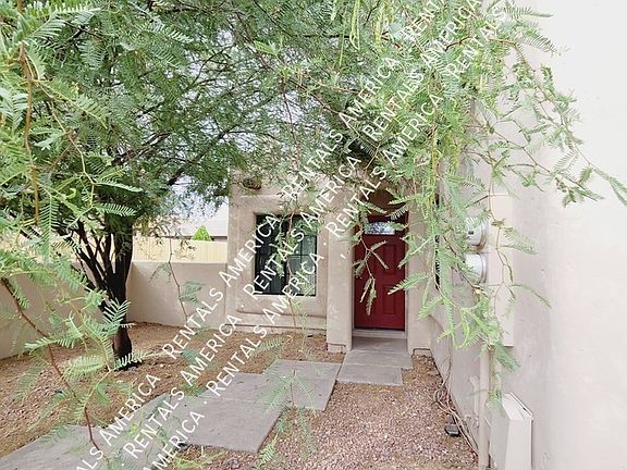 3rd image of 13831 N Kendall Dr APT A