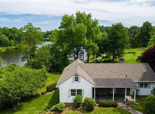 8 Twin Ridges Rd, Ossining, NY 10562