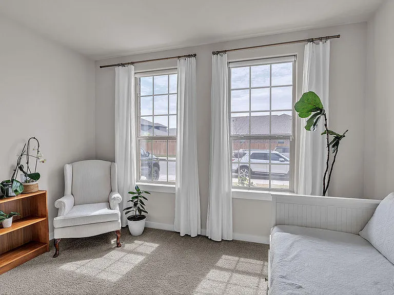 7012 Expedition Dr — Photo 15