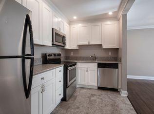 32 Moonachie Rd APT 2D, Hackensack, NJ 07601