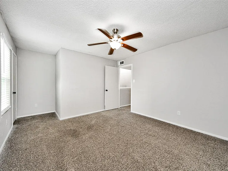 781 Country Place Dr #2003 — Photo 3