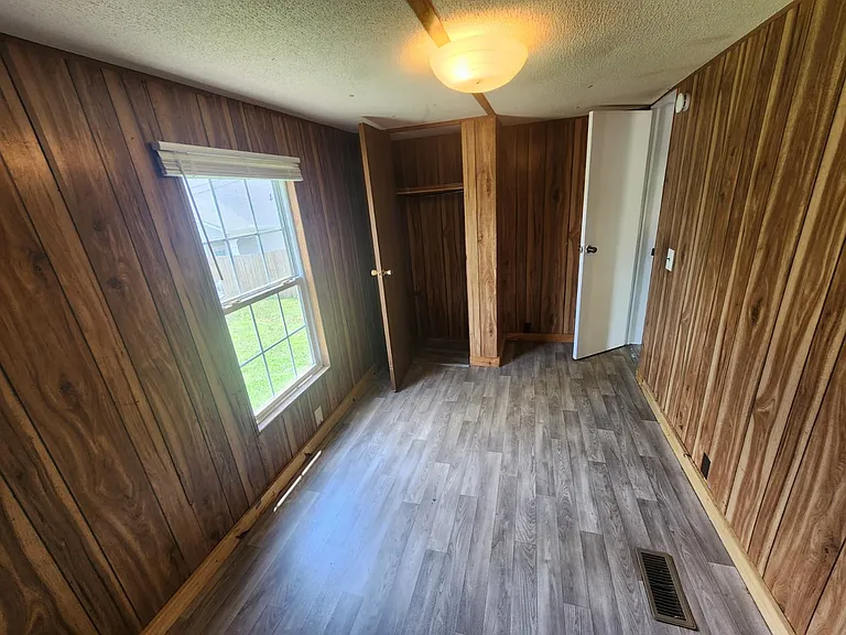 12 Elmwood Ave #1 — Photo 3