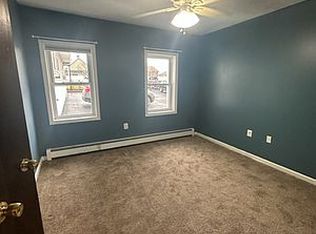 126 Main St FLOOR 1, Staten Island, NY 10307