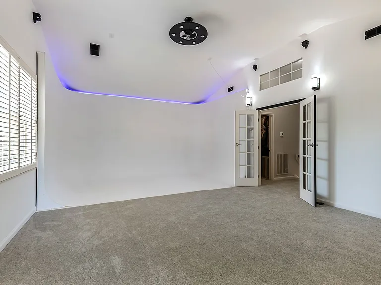 413 Madia Vale Dr — Photo 12