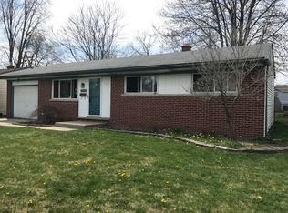 41255 Memphis Dr, Sterling Heights, MI 48313