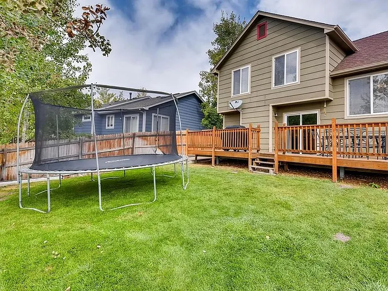 5530 E 130th Dr — Photo 34