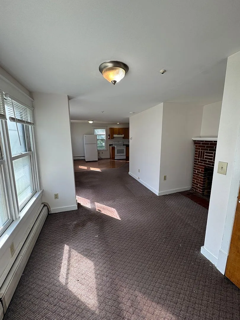 187 North Main St. — Photo 4