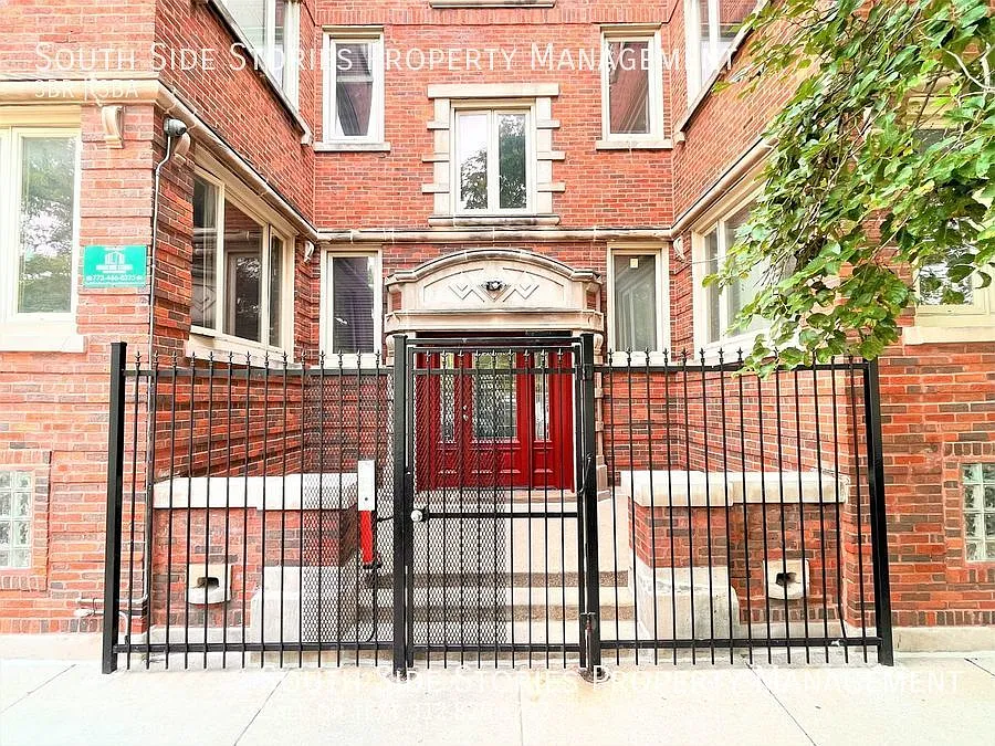 Bronzeville Spectacular 3bed/3bath Rental Condo! — Photo 3