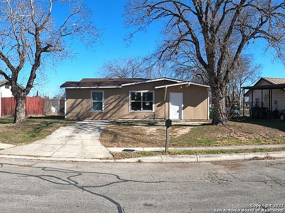 3rd image of 7310 Apple Valley Dr