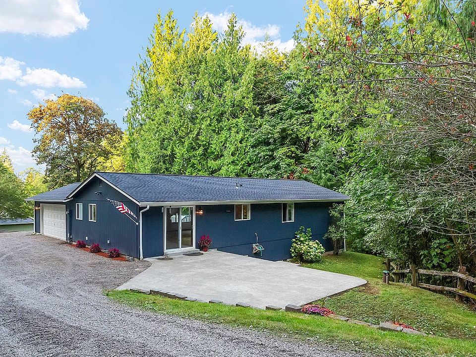 1st image of 4068 SE Hershey Way