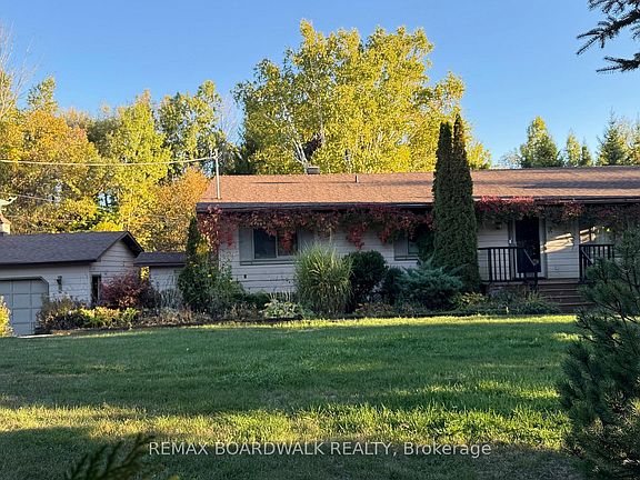 4th image of 3042 Dangerfield Rd W
