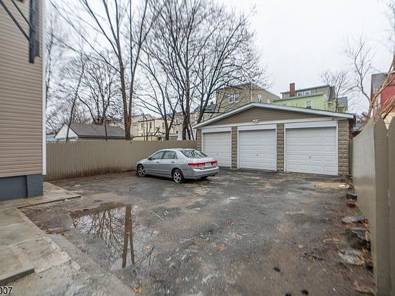 3rd image of 58 Wilson Pl