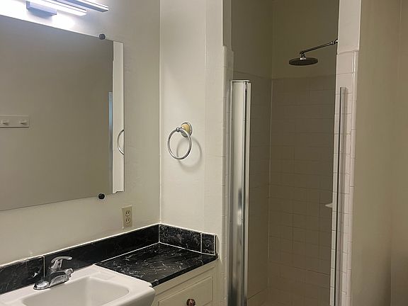 5th image of 329 California Ave APT 16