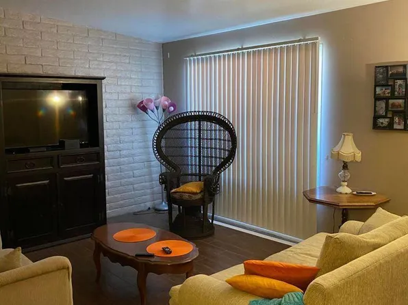 1307 E CAMPUS Drive, Tempe, AZ 85282