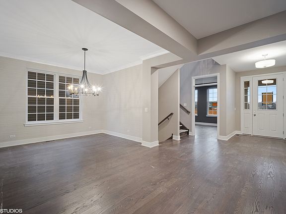 5th image of 2830 Parkside Cir