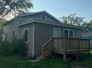 2646 Hanson St, Rockford, IL 61109
