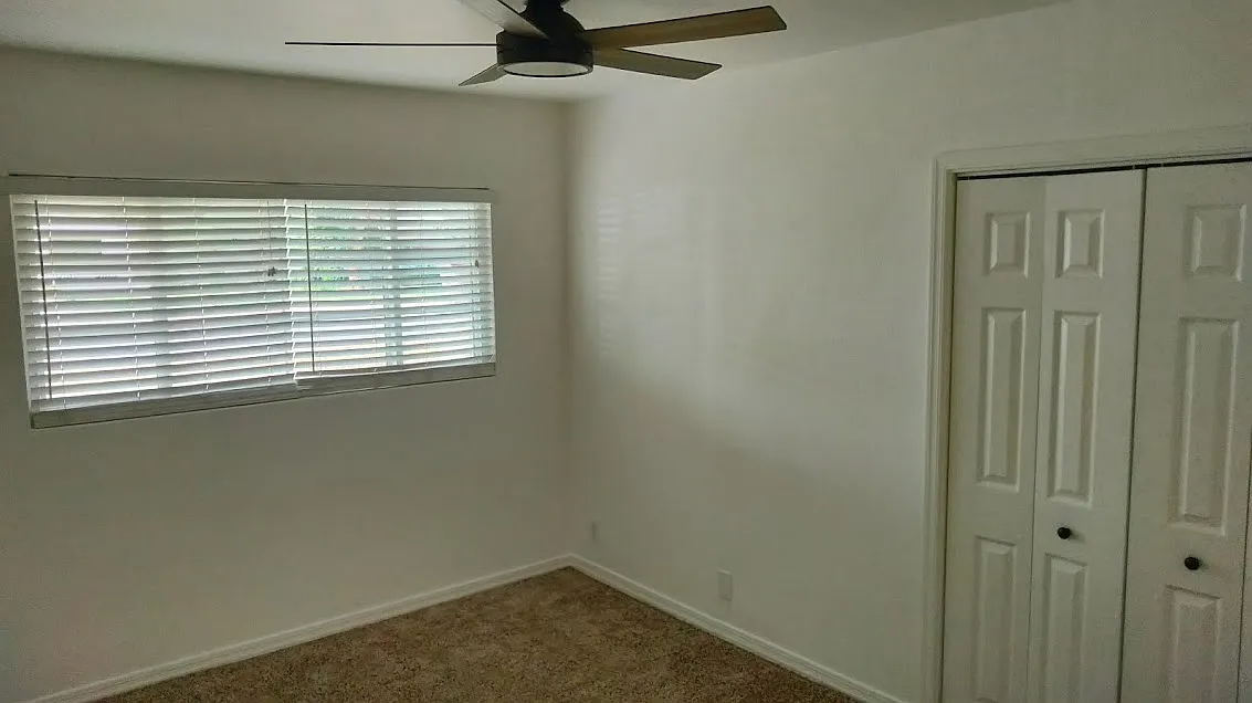 3 bed, 1320 sqft, $2,200 — Photo 4