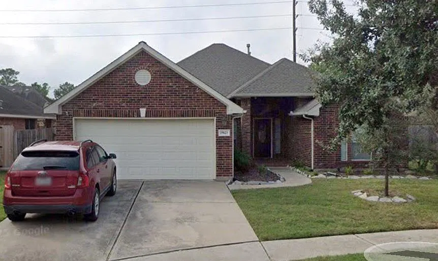 3 bed, 2.0 bath, 1856 sqft, $2,050 — Photo 1