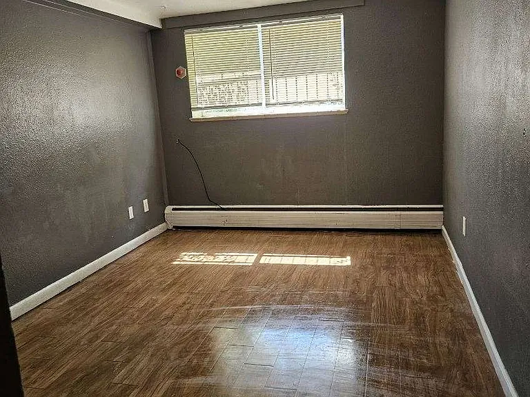 1363 Yosemite St #2 — Photo 2